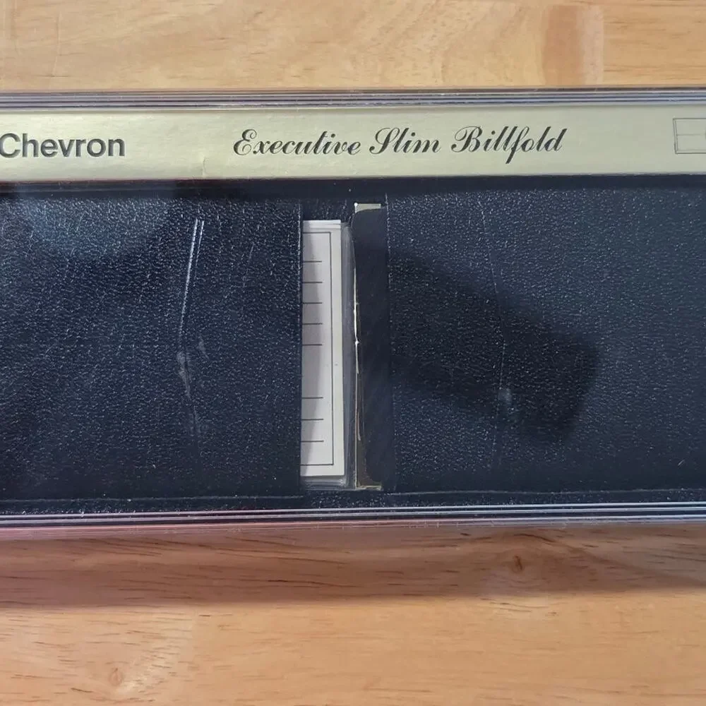 ​Vintage Le Chevron Executive Slim Billfold Black Faux Leather Men's Wallet New